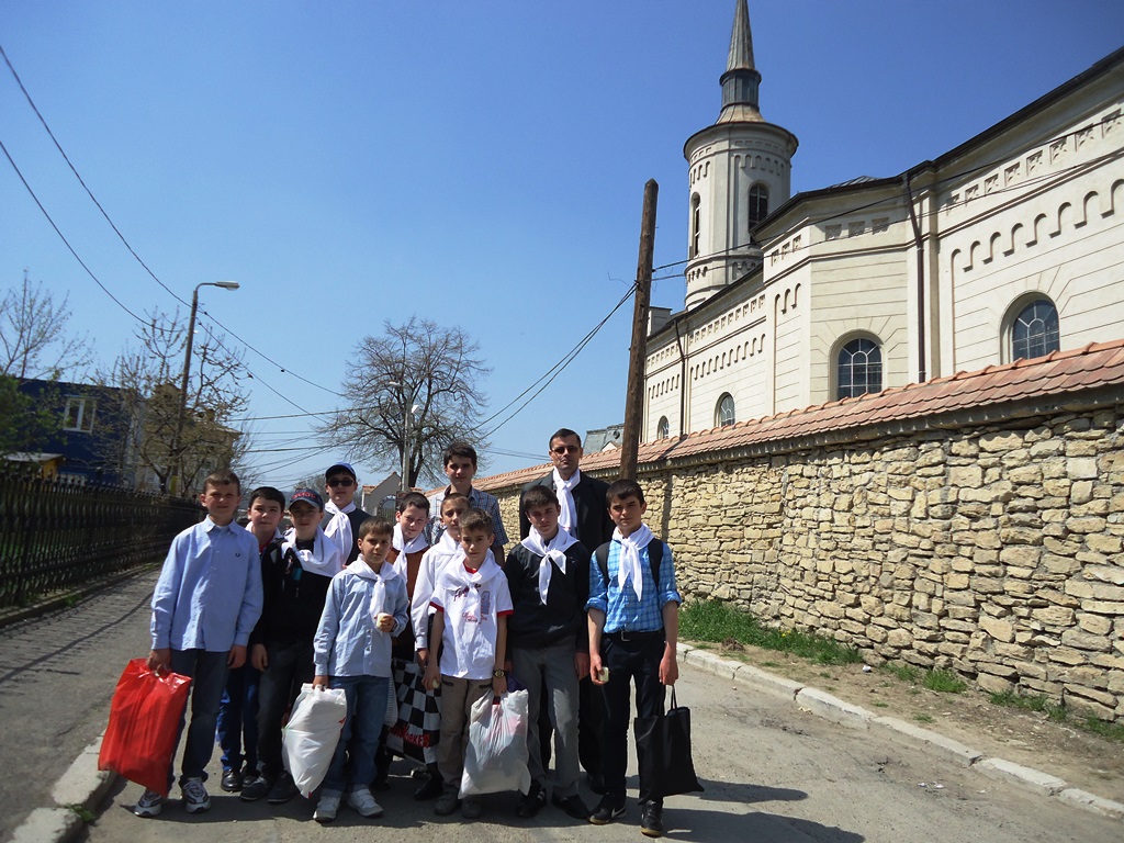 Întâlnirea ministranților cu Episcopul la Iași (20 aprilie 2013)