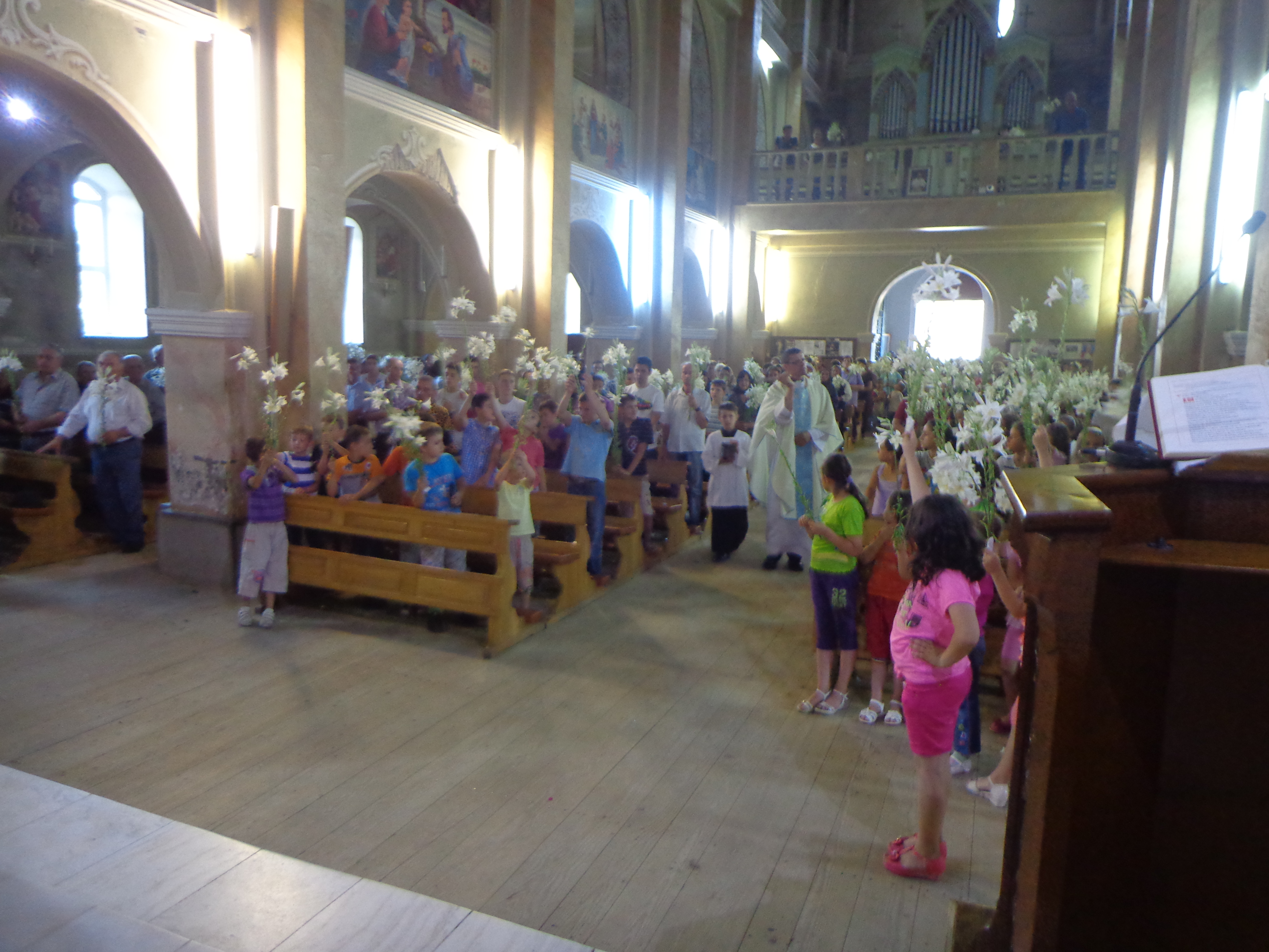 Sărbătoarea sfântului Anton. Binecuvântarea copiilor și a crinilor.